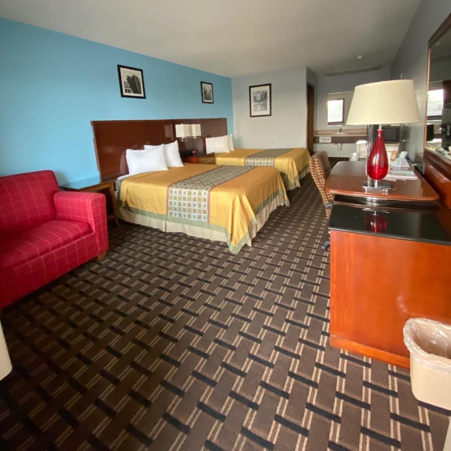 Lakes Inn Warsaw Екстериор снимка